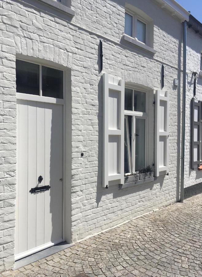 Domus Damme Villa Eksteriør bilde
